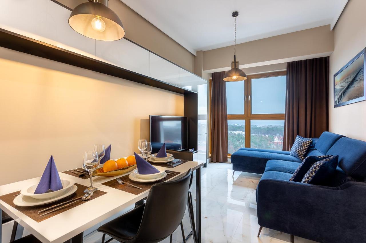 Ambria Platan Tower Apartment
