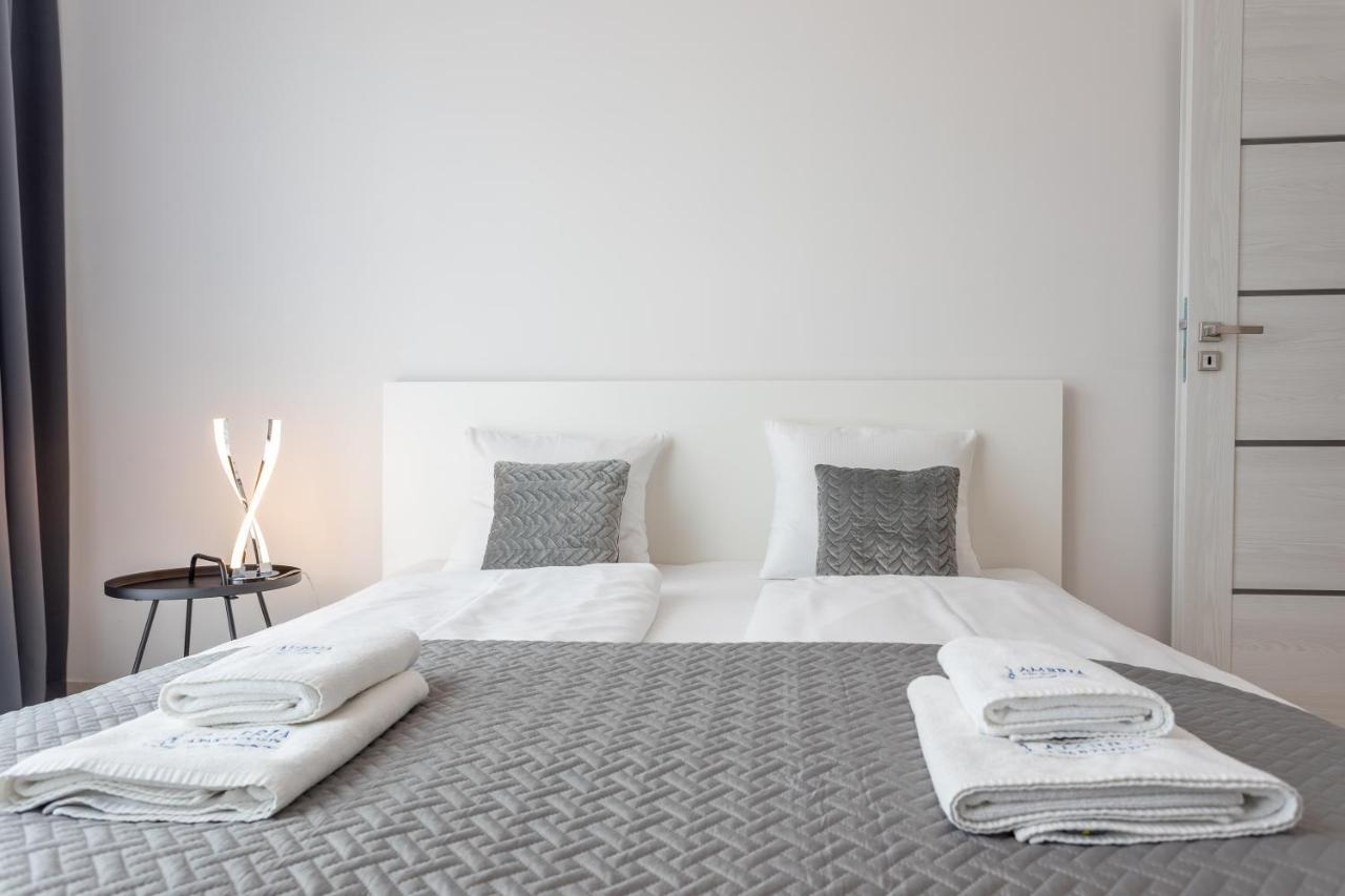 Ambria Platan Tower Apartment *
