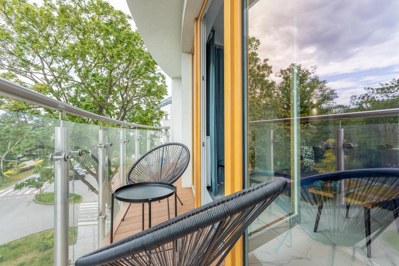 Ambria Platan Tower Apartment