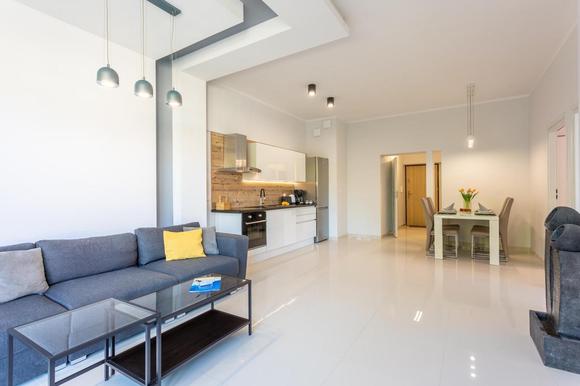 Ambria Platan Tower Apartment *