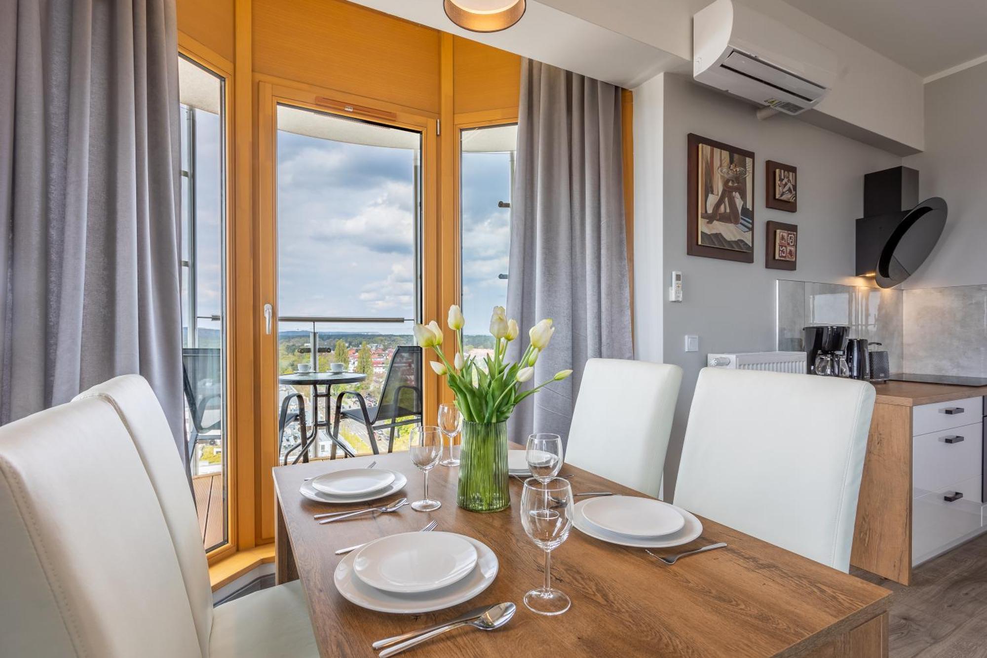 Apartment Ambria Platan Tower Swinoujscie