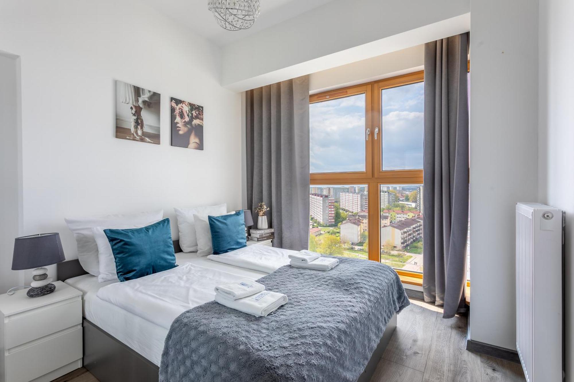 Apartment Ambria Platan Tower